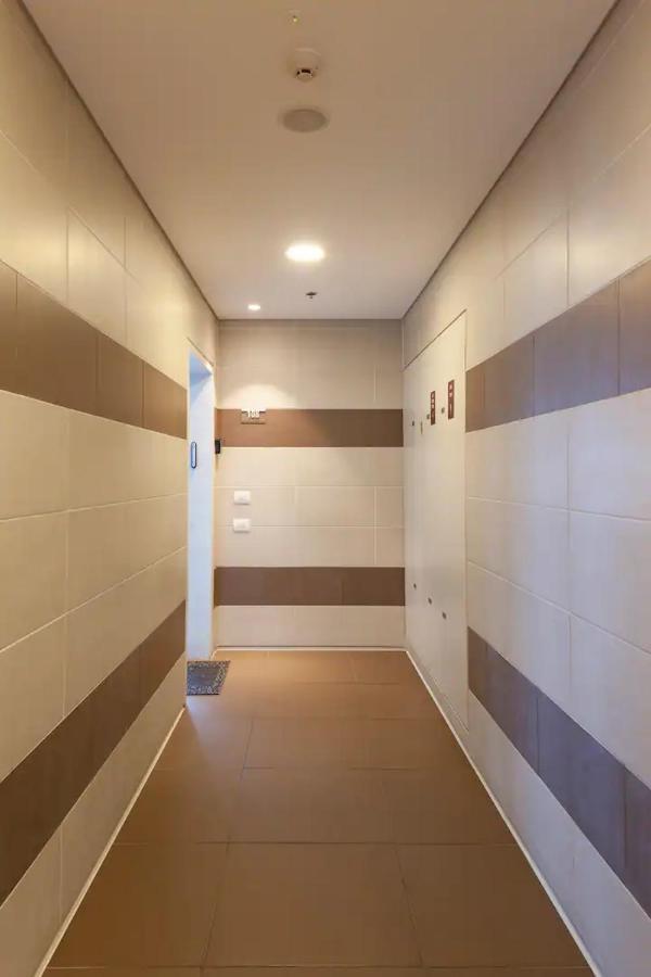 Oַ&O Group- Luxury Apt Tower Best Sea View Bat Yam Exterior photo