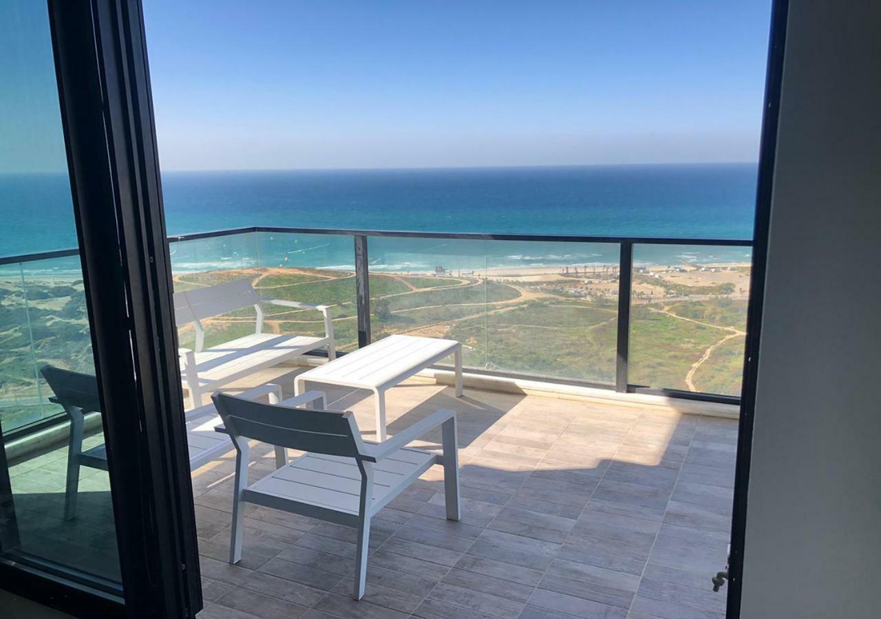 Oַ&O Group- Luxury Apt Tower Best Sea View Bat Yam Exterior photo